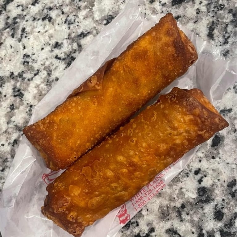 Egg Roll Delights: Thai, Chinese, and More